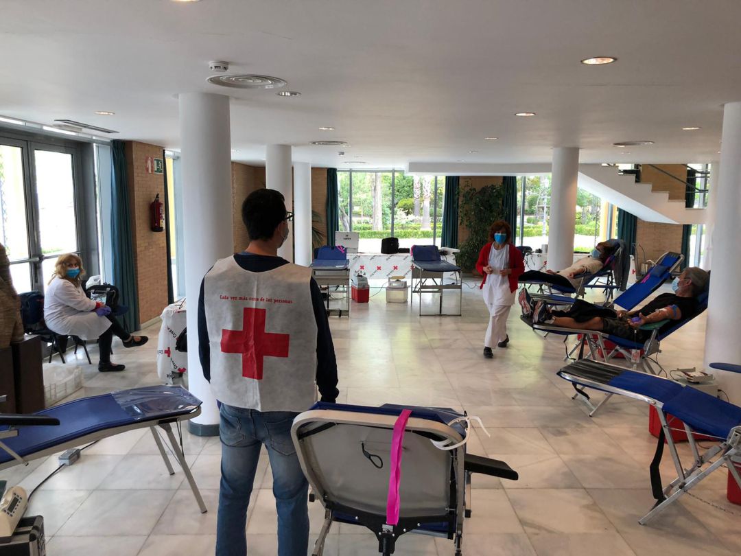 El teatro Vicente Espinel ha vuelto a ser el escenario de la campaña de recolección de sangre El teatro Vicente Espinel ha vuelto a ser el escenario de la campaña de recolección de sangre