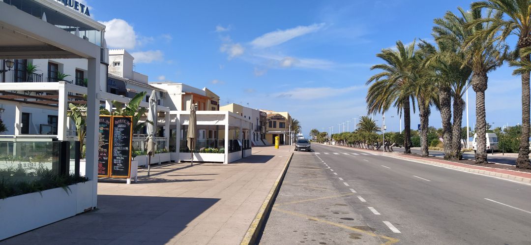 Zona del Raset, en el puerto de Dénia. Zona del Raset, en el puerto de Dénia.