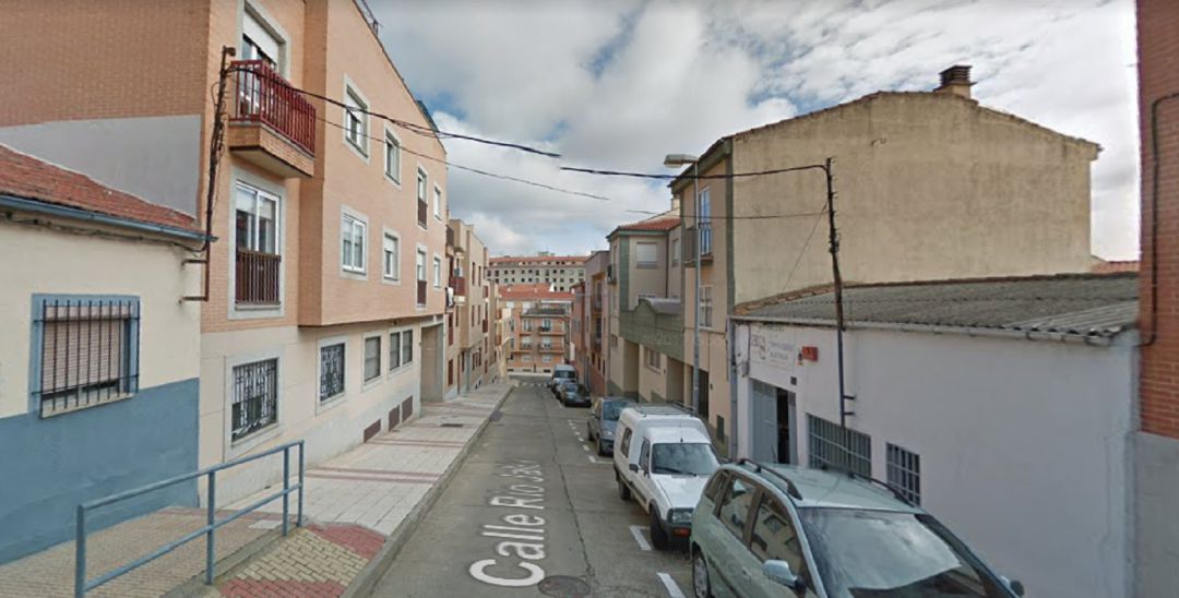 Calle Río Jalón de Salamanca. Calle Río Jalón de Salamanca.