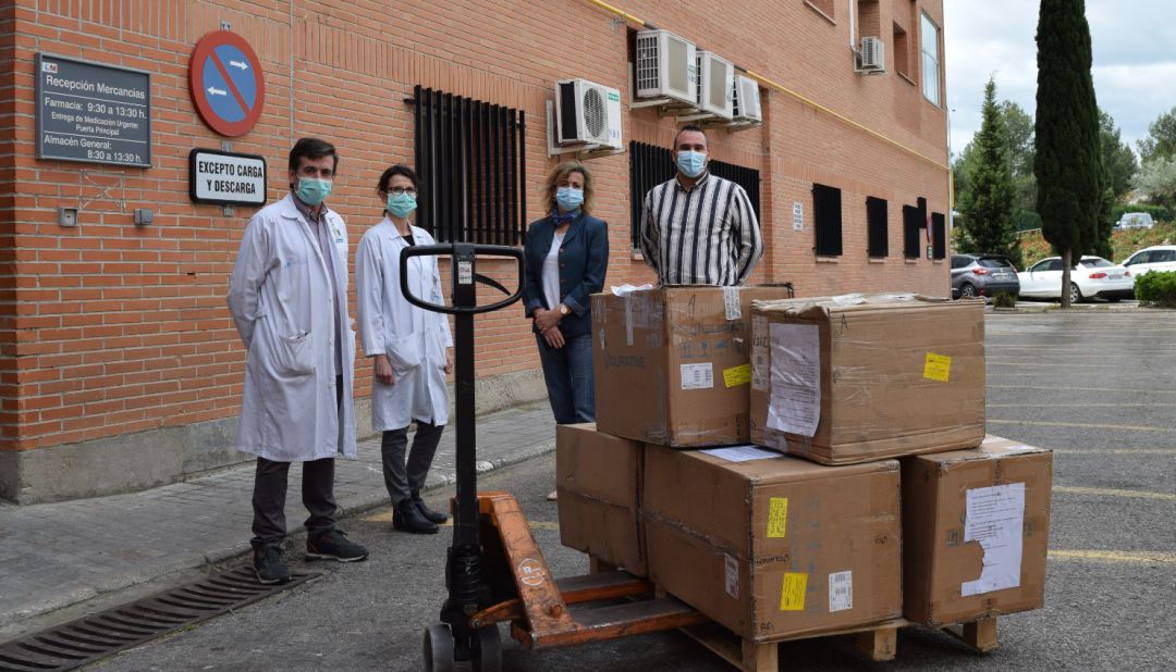 Material sanitario donado al Hospital Príncipe de Asturias por ciudadanos chinos de la ciudad de Wuhan Material sanitario donado al Hospital Príncipe de Asturias por ciudadanos chinos de la ciudad de Wuhan