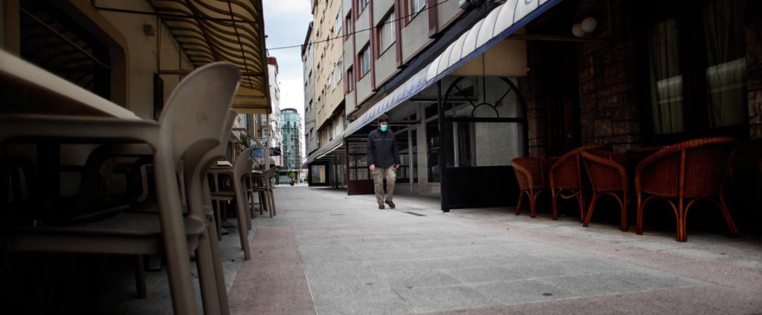 Calle prácticamente vacía en A Coruña Calle prácticamente vacía en A Coruña
