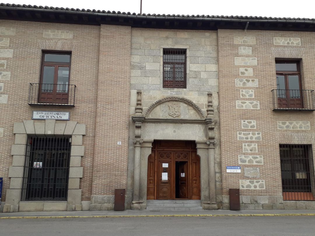 Entrada Ayuntamiento Entrada Ayuntamiento