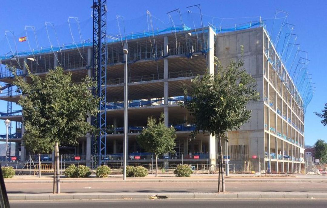Edificio en obras. Edificio en obras.