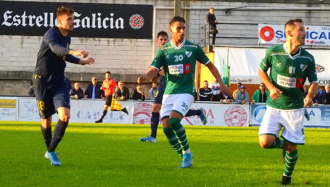 Imagen del partido en O Vao entre Coruxo y Castilla Imagen del partido en O Vao entre Coruxo y Castilla