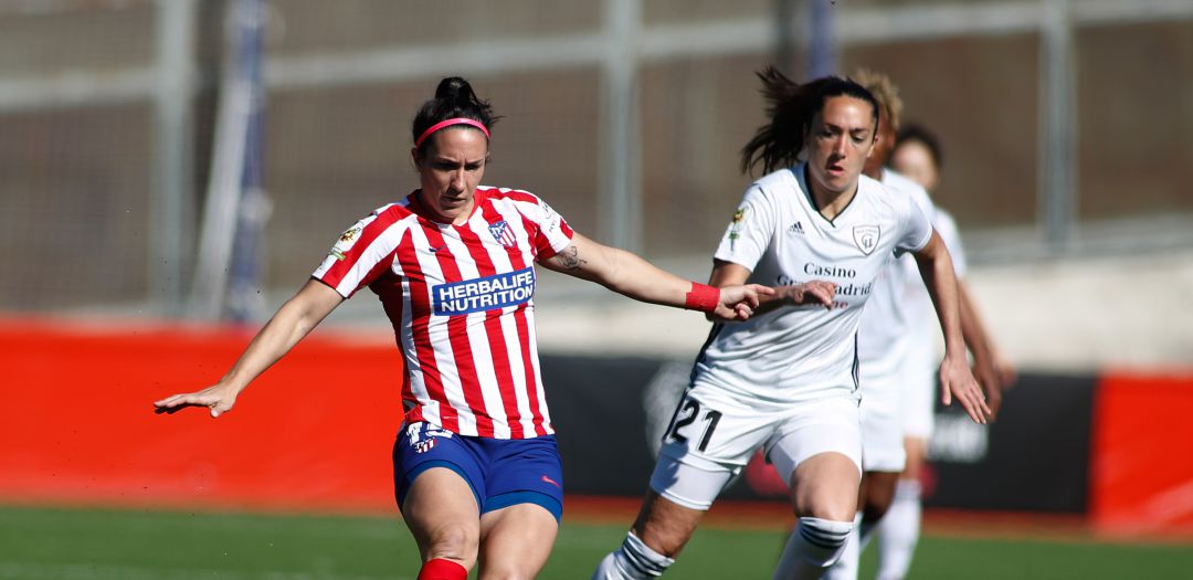 Imagen del un partido entre el Atlético de Madrid y el Madrid Club de Fútbol Imagen del un partido entre el Atlético de Madrid y el Madrid Club de Fútbol