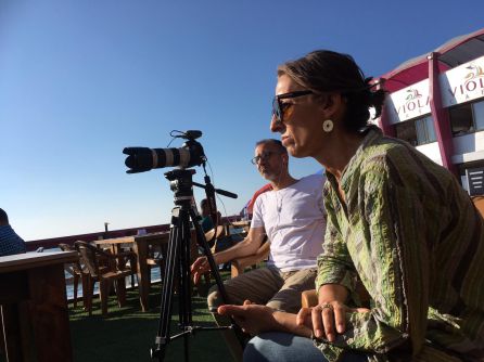 Ana grabando durante la realización del documental 'Condenadas en Gaza'