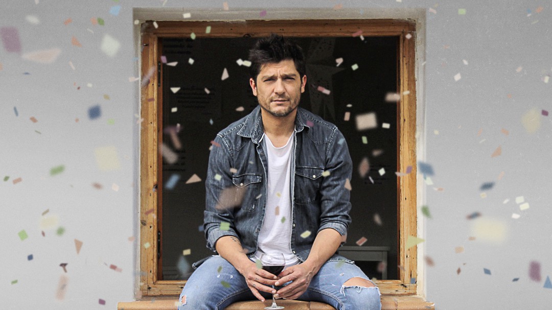 'Brindemos', lo nuevo del artista murciano Diego Martín