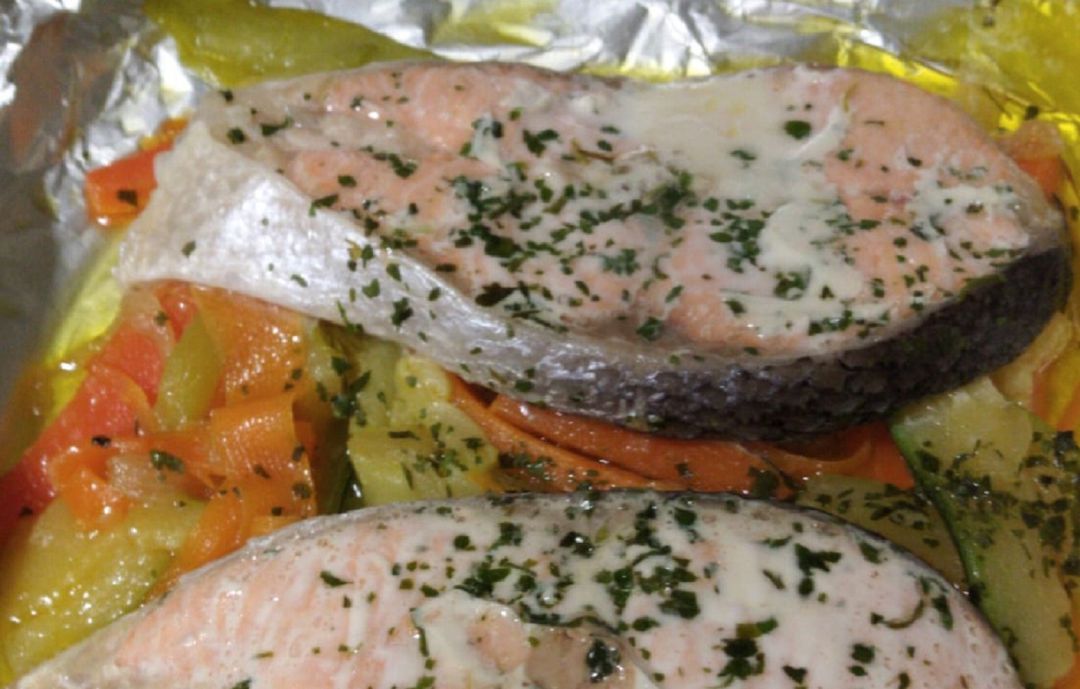 Salmón en papillote al horno Salmón en papillote al horno