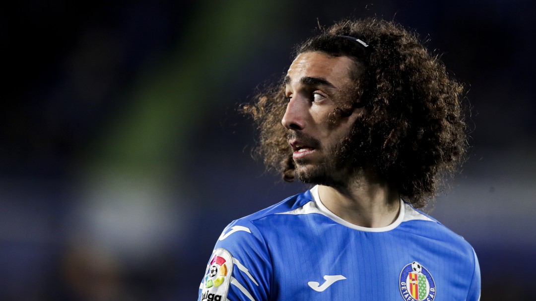 El Nápoles desmiente el interés por Cucurella: "Es una noticia falsa"