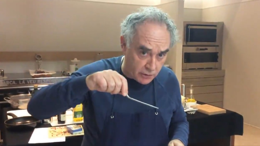 Sorpresa en las redes ante este "original" plato que prepara Ferran Adrià con una lata de mejillones