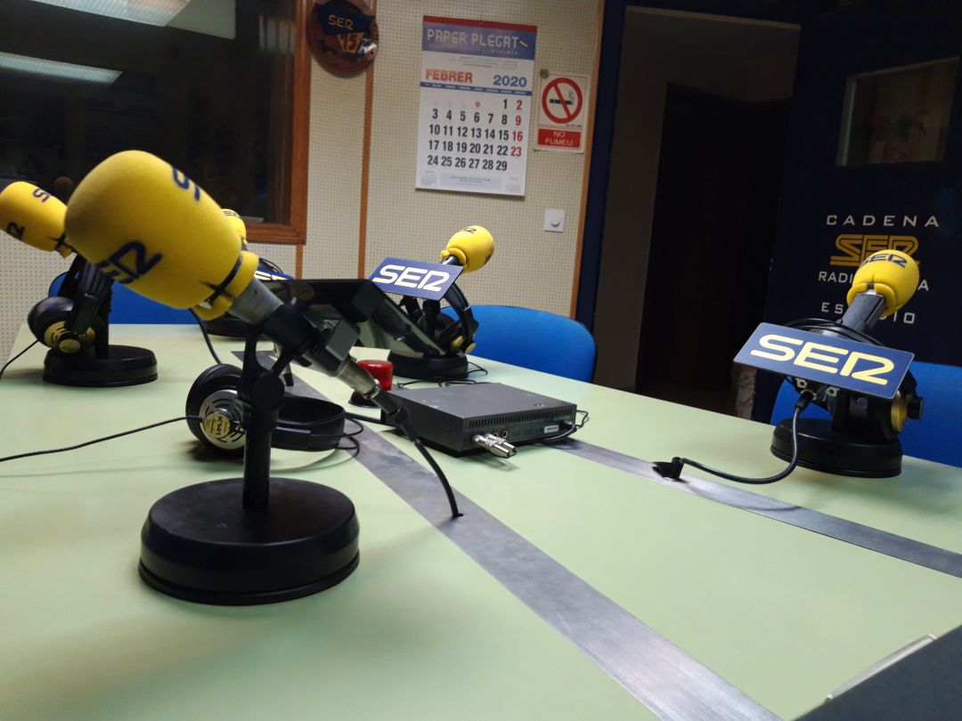 Entrevista telefónica a la concejala de Xàtiva Unida, Amor Amorós. Entrevista telefónica a la concejala de Xàtiva Unida, Amor Amorós.