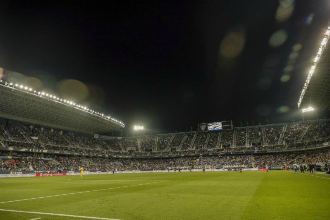 Imagen de La Rosaleda durante un partido Imagen de La Rosaleda durante un partido