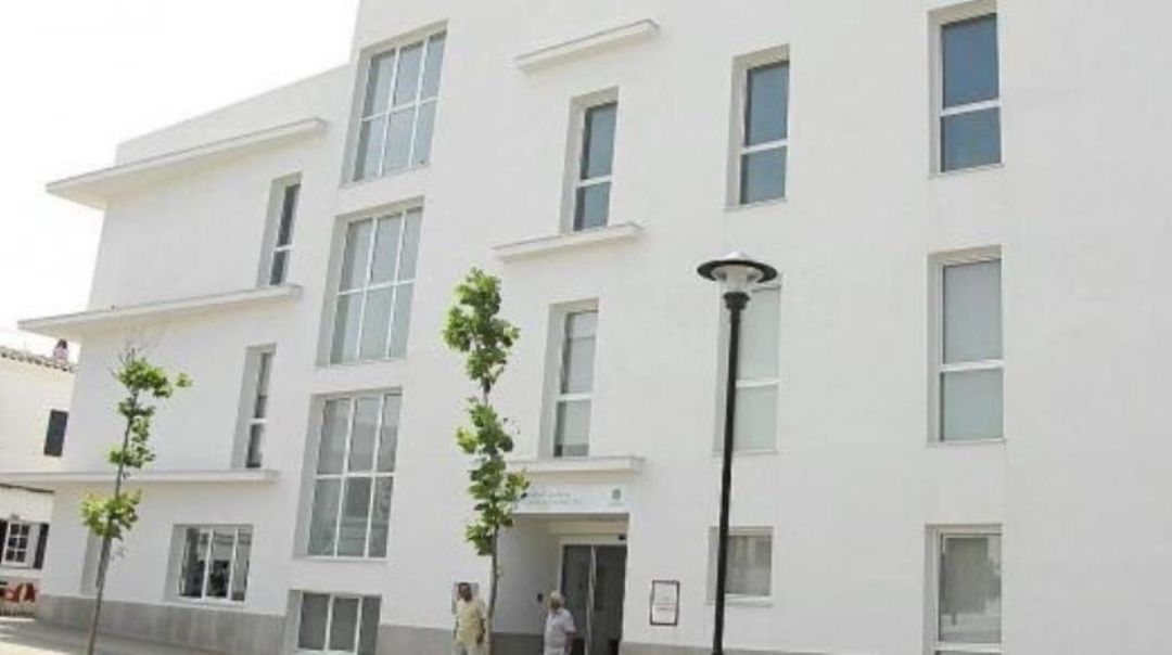 Els interns del geriàtric de Sant Lluís podran rebre visites diàries si no tenen casos de Covid-19. Els interns del geriàtric de Sant Lluís podran rebre visites diàries si no tenen casos de Covid-19.