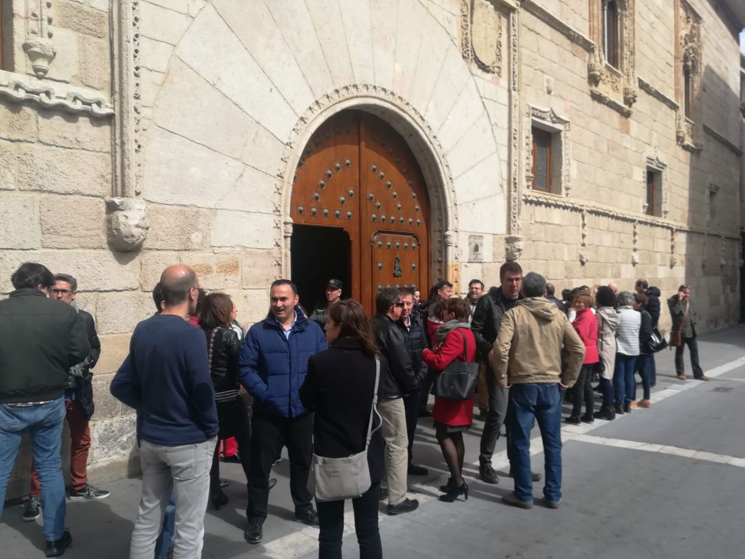 Concentración de los funcionarios de Justicia ante la Audiencia Provincial en febrero de 2019 Concentración de los funcionarios de Justicia ante la Audiencia Provincial en febrero de 2019
