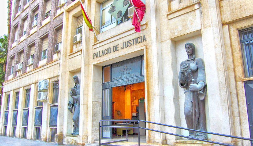 El plan de desescalada de la Justicia comienza con la incorporación del 40% de la plantilla El plan de desescalada de la Justicia comienza con la incorporación del 40% de la plantilla