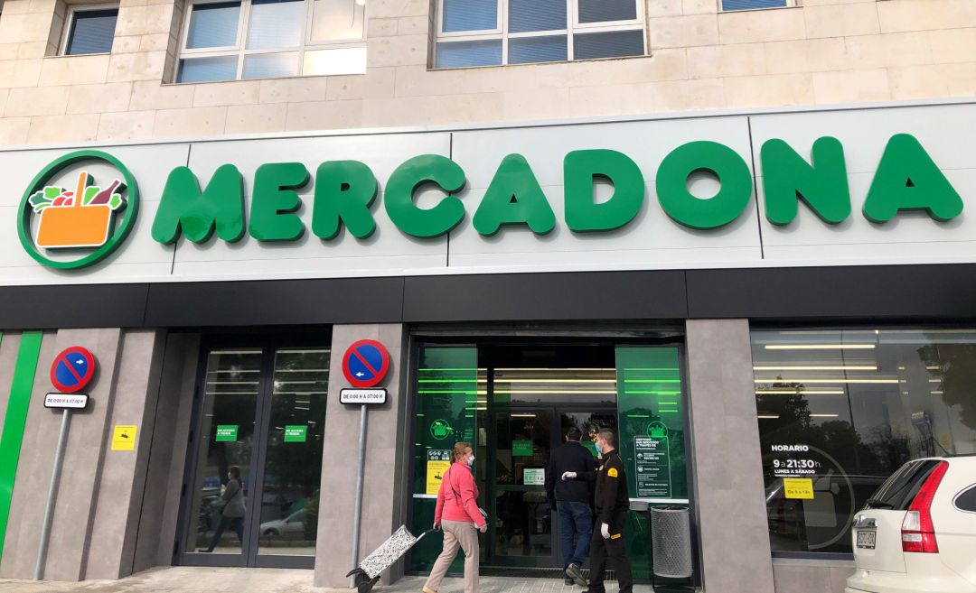 Imagen de un supermercado de Mercadona Imagen de un supermercado de Mercadona