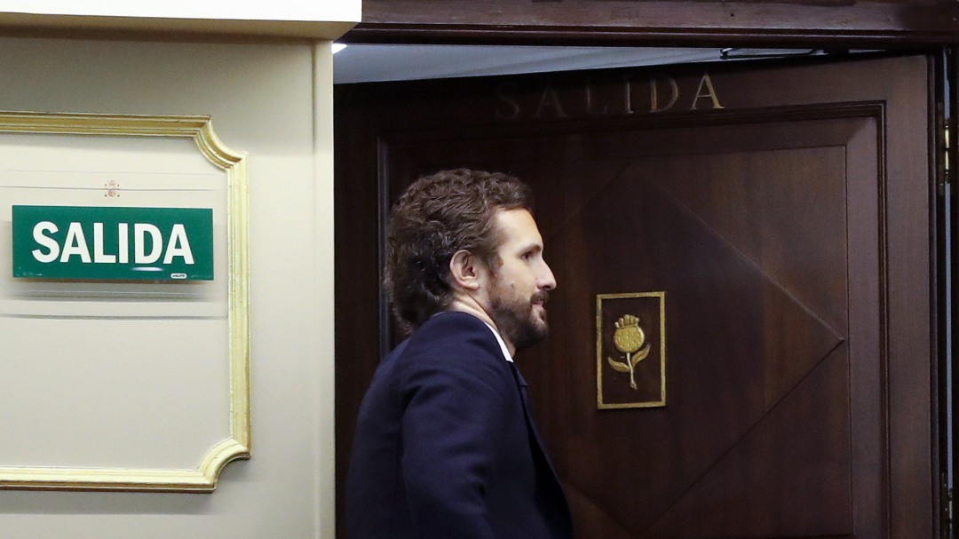 El PP suaviza su estrategia en la comisión de reconstrucción