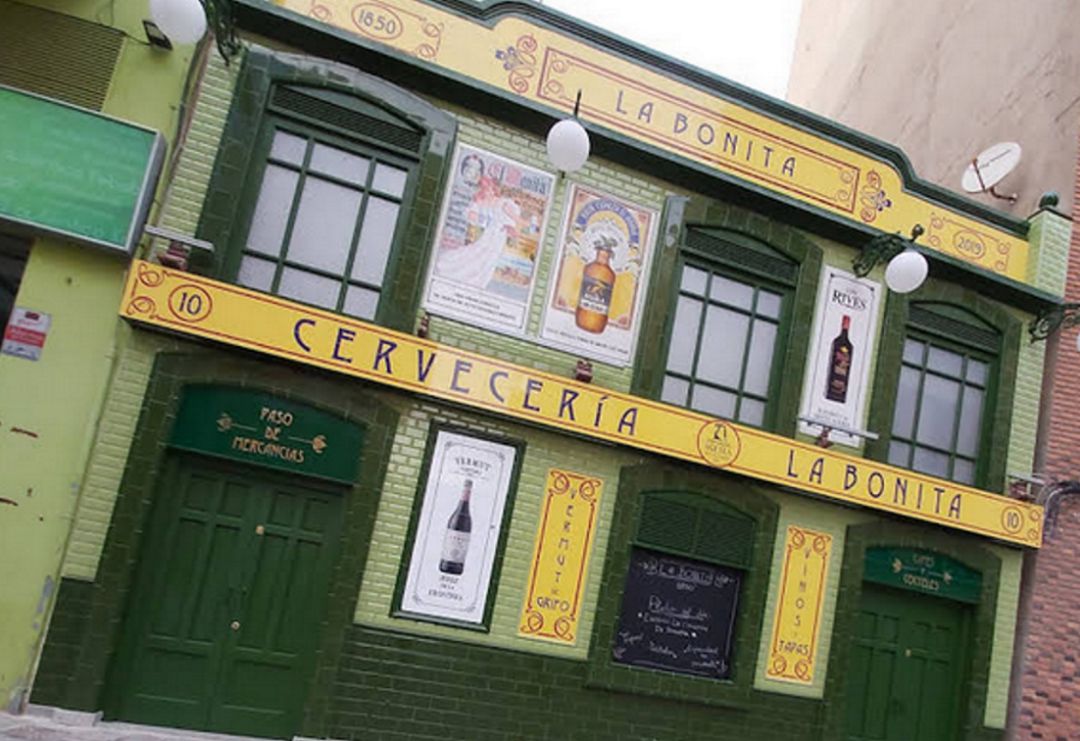 Fachada de la cervecería albaceteña Fachada de la cervecería albaceteña