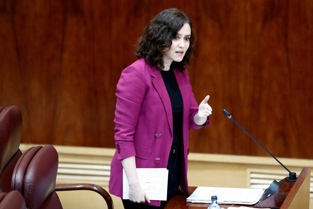 Ayuso, tras no pasar Madrid de fase: "Se arruinan comercios y cada semana perdemos en torno a 18.000 empleos" Ayuso, tras no pasar Madrid de fase: "Se arruinan comercios y cada semana perdemos en torno a 18.000 empleos"