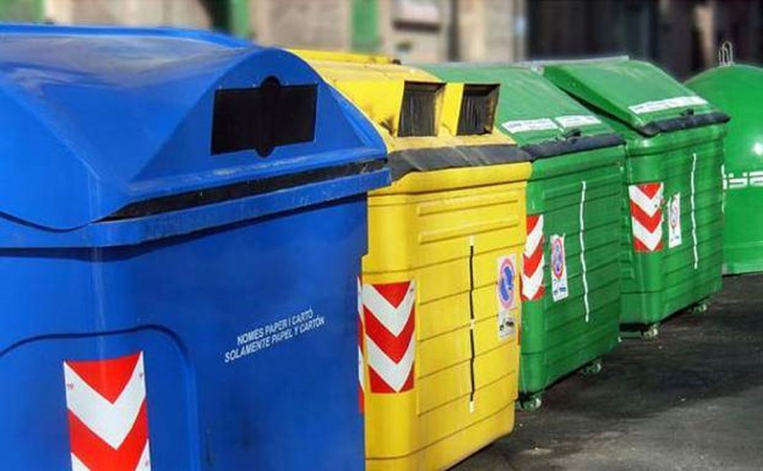 Los habitantes de la Región depositaron el pasado año en los contenedores amarillo y azul un 14’3 por ciento más de envases que en 2018 Los habitantes de la Región depositaron el pasado año en los contenedores amarillo y azul un 14’3 por ciento más de envases que en 2018