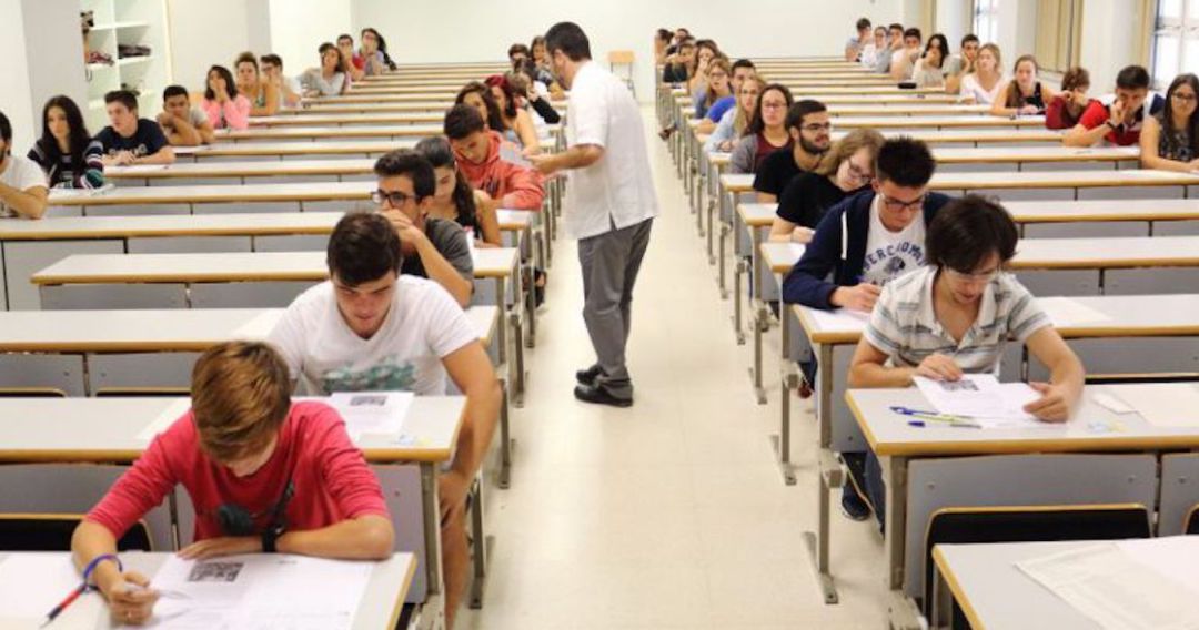 Prueba de Acceso a la Universidad en la Comunidad de Madrid Prueba de Acceso a la Universidad en la Comunidad de Madrid