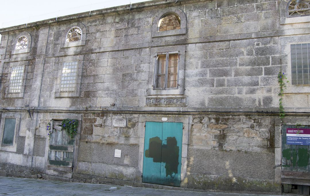 Fachada del Teatro Principal Fachada del Teatro Principal