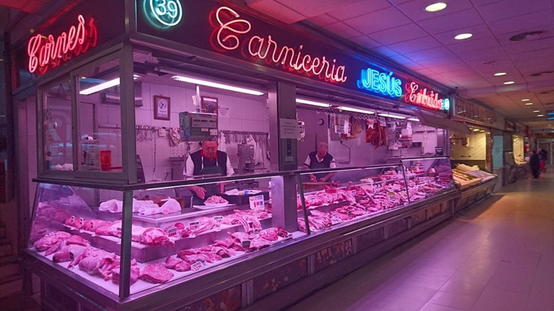 Establecimiento en el mercado Guillermo de Osma (Legazpi). Establecimiento en el mercado Guillermo de Osma (Legazpi).
