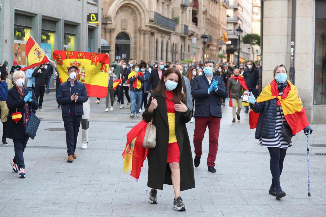 Los manifestantes, por las calles de Salamanca. Los manifestantes, por las calles de Salamanca.