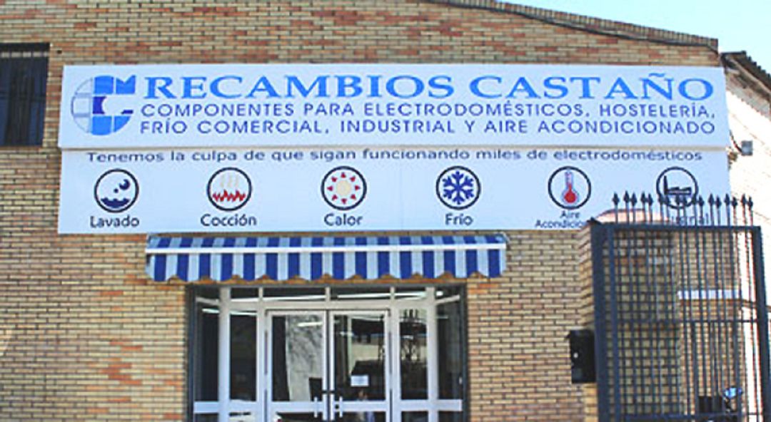 Fachada de Recambios Castaño Fachada de Recambios Castaño