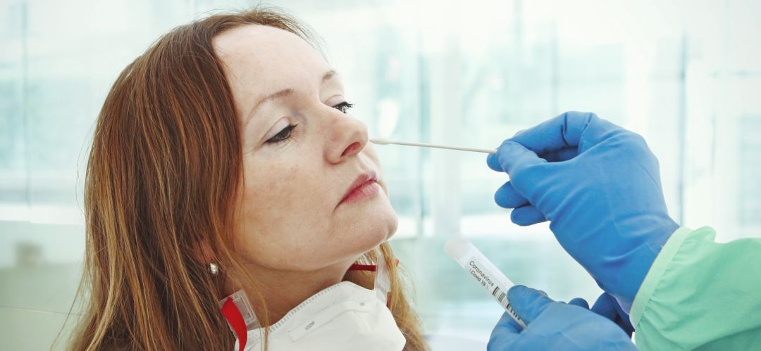 Los test que detectan si una personas está infectada por coronavirus son sencillos de realizar Los test que detectan si una personas está infectada por coronavirus son sencillos de realizar