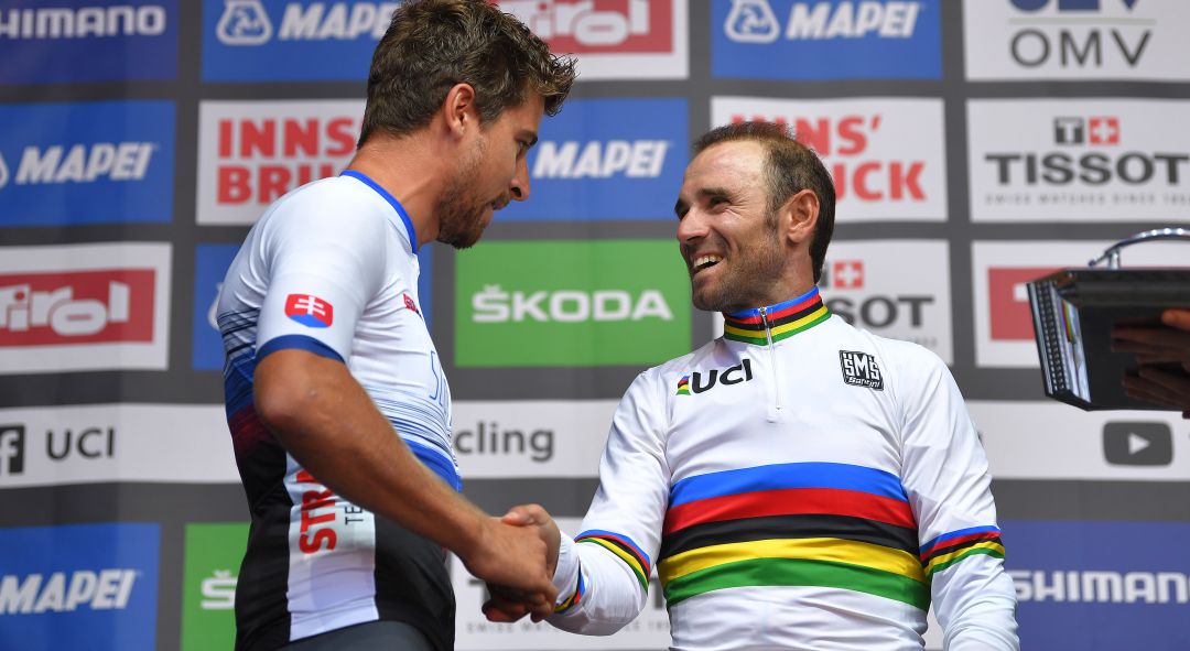 Peter Sagan y Valverde, cuando el murciano se proclamó campeón del mundo de fondo en carretera. Peter Sagan y Valverde, cuando el murciano se proclamó campeón del mundo de fondo en carretera.
