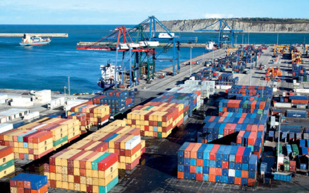 El siniestro ha ocurrido poco antes de las cuatro de la tarde en las instalaciones de la indicado Autoridad Portuaria de Bilbao El siniestro ha ocurrido poco antes de las cuatro de la tarde en las instalaciones de la indicado Autoridad Portuaria de Bilbao