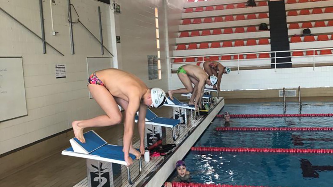 La Federación Extremeña de Natación espera que los clubes puedan reanudar sus entrenamientos