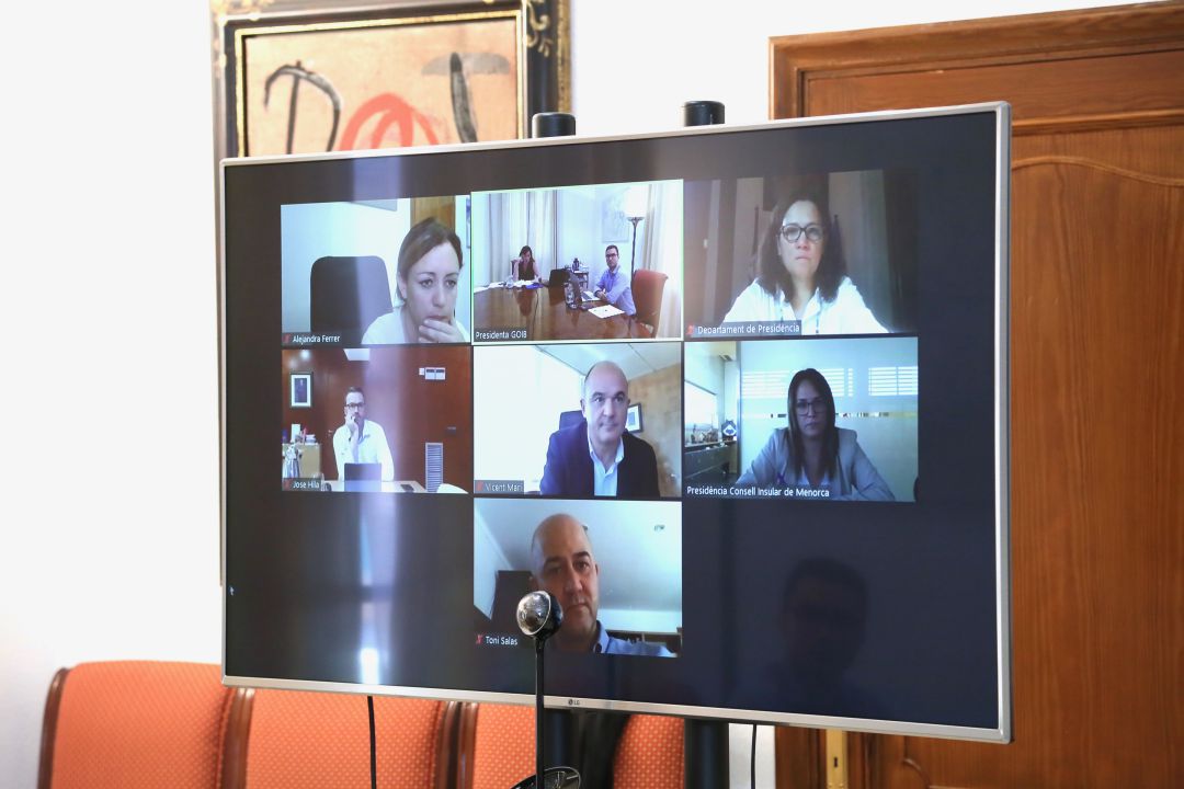 Reunión del Govern con los consells insulares Reunión del Govern con los consells insulares