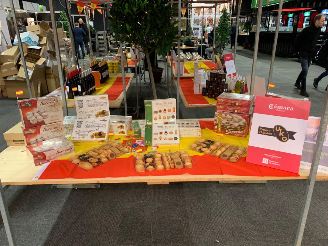 Imagen de archivo de productos palentinos en una feria en los Paises Bajos Imagen de archivo de productos palentinos en una feria en los Paises Bajos