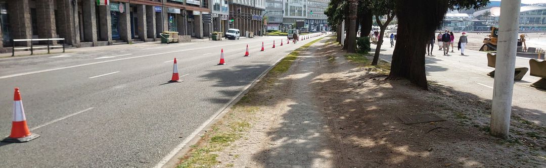 Señalización del carril de corredores en A Coruña Señalización del carril de corredores en A Coruña