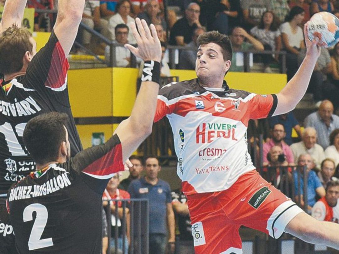 Fernández recalará en el BM Anaitasuna Fernández recalará en el BM Anaitasuna
