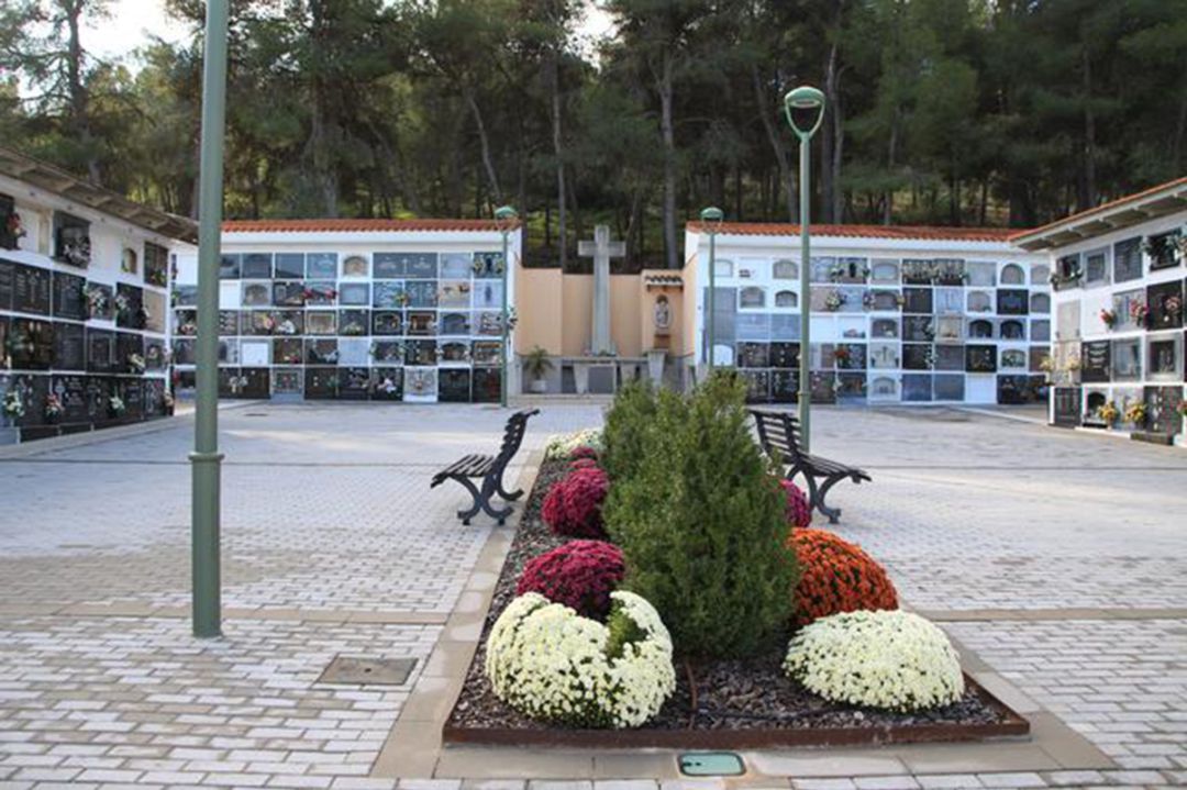 Imatge de l'arxiu municipal de l'Ajuntament d'Ontinyent Imatge de l'arxiu municipal de l'Ajuntament d'Ontinyent