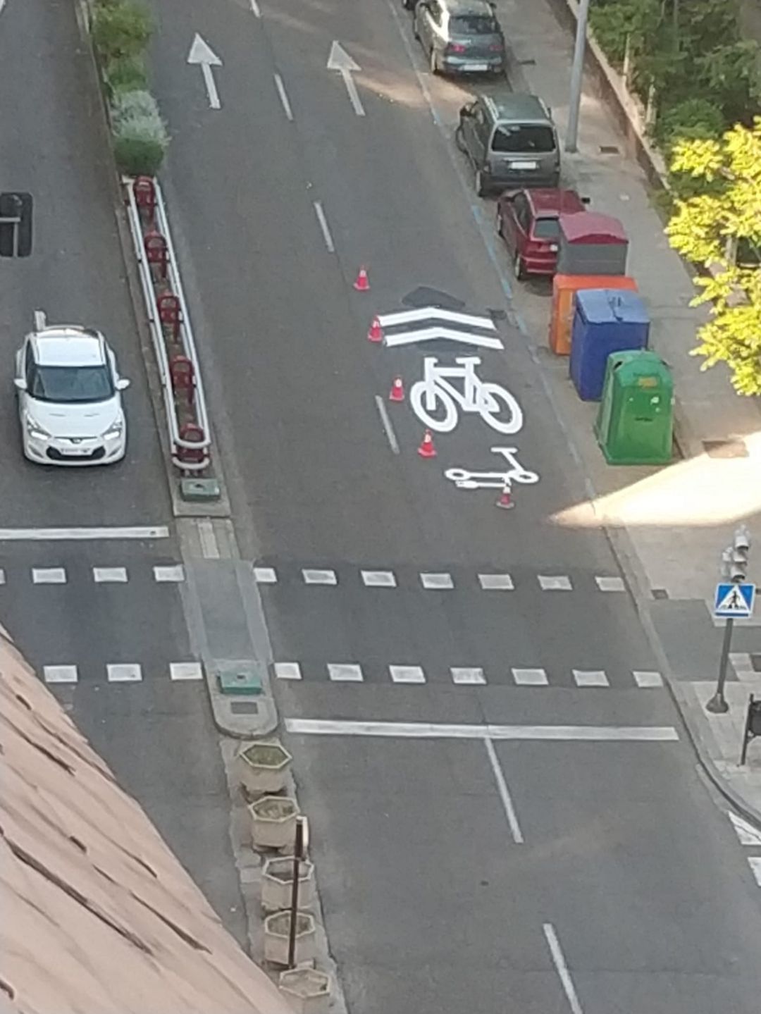 Así queda la señalización de bicis y patinetes eléctricos en las vías de Palencia tras borrarse la inicial Así queda la señalización de bicis y patinetes eléctricos en las vías de Palencia tras borrarse la inicial