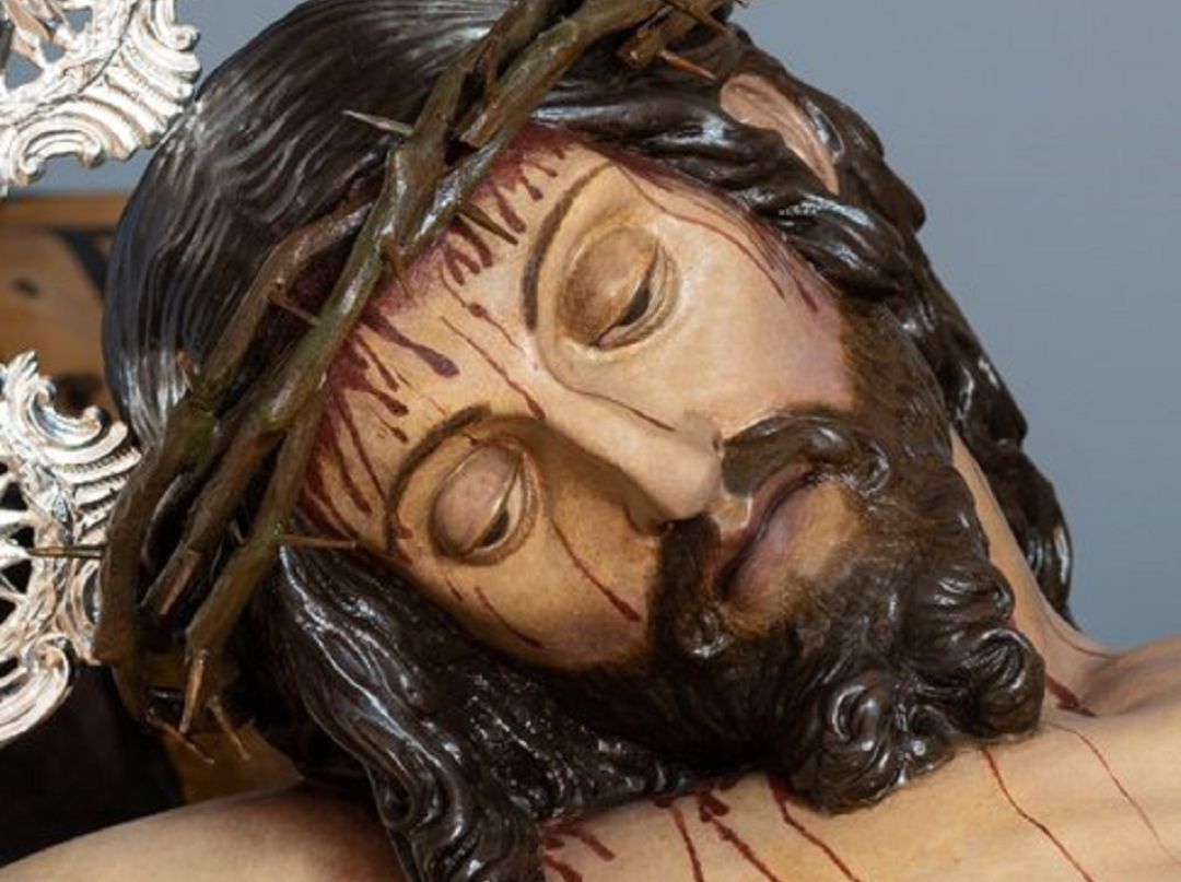 Así ha quedado el Cristo del Mayor Dolor tras la restauración llevada a cabo por Carmen Bahima Así ha quedado el Cristo del Mayor Dolor tras la restauración llevada a cabo por Carmen Bahima