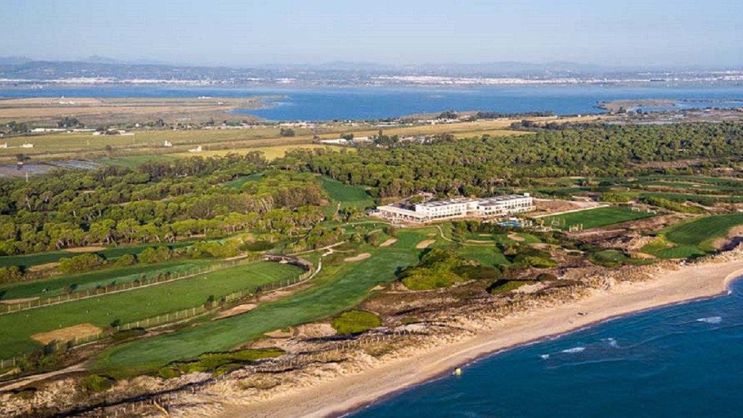 Reabre el campo de golf de El Saler