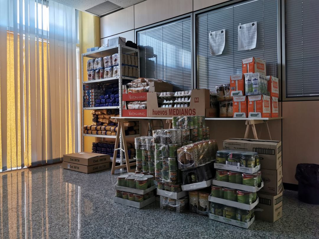 Alimentos recogidos para el Banco de Alimentos de Arroyomolinos Alimentos recogidos para el Banco de Alimentos de Arroyomolinos