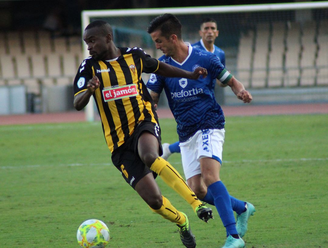 Antonio Bello uno de los capitanes del Xerez DFC Antonio Bello uno de los capitanes del Xerez DFC