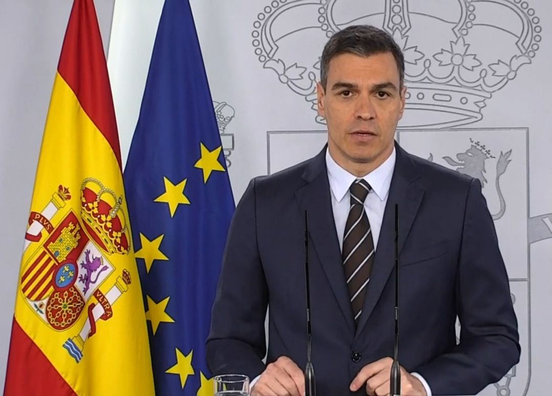 El presidente del Gobierno, Pedro Sánchez, durante su intervención en rueda de prensa desde Moncloa el sábado 23 de mayo de 2020 El presidente del Gobierno, Pedro Sánchez, durante su intervención en rueda de prensa desde Moncloa el sábado 23 de mayo de 2020