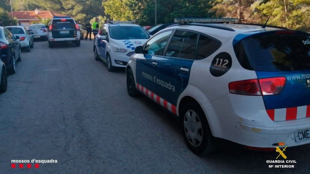 La Guardia civil identifica a 12 pilotos realizando vuelos con drones durante el Estado de Alarma en Barcelona