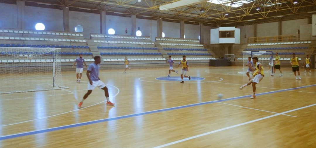 Sesión de entrenamiento del Santiago Futsal la pasada temporada Sesión de entrenamiento del Santiago Futsal la pasada temporada