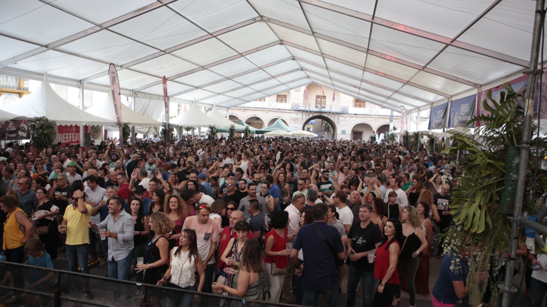 Los hosteleros plantean celebrar la Feria de Septiembre junto a las Fiestas de San Clemente en noviembre