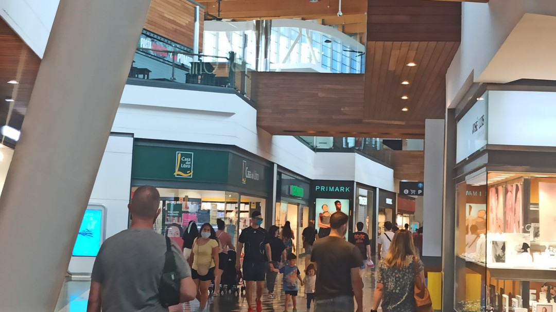 El 70% de las tiendas del Espacio Mediterráneo abren en el primer día de fase 2