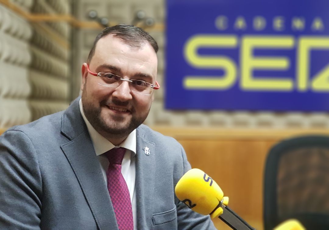 Barbón: "Necesitamos los pactos de Fruela lejos de banderillas políticas"