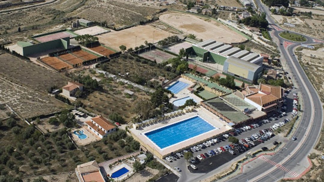 La ciudad deportiva del Centro Excursionista Eldense va abriendo sus instalaciones paulatinamente La ciudad deportiva del Centro Excursionista Eldense va abriendo sus instalaciones paulatinamente